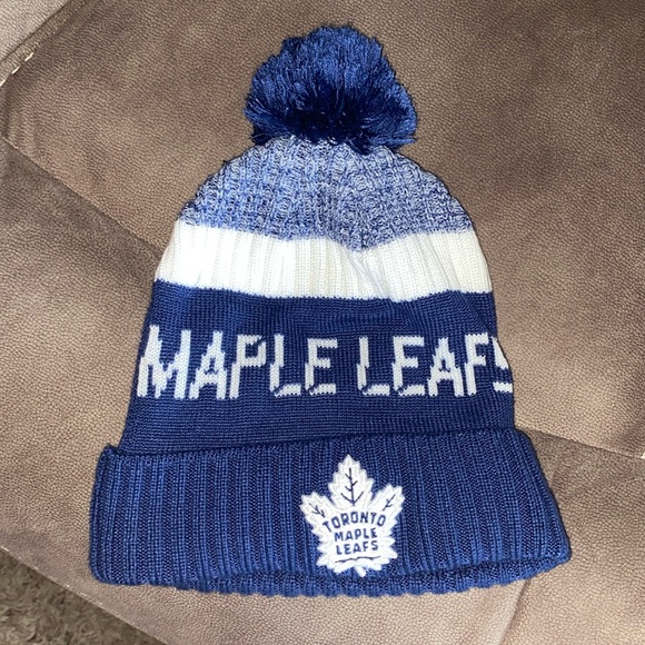 Toronto Maple Leafs NHL Fanatics beanie - Picture 1 of 3